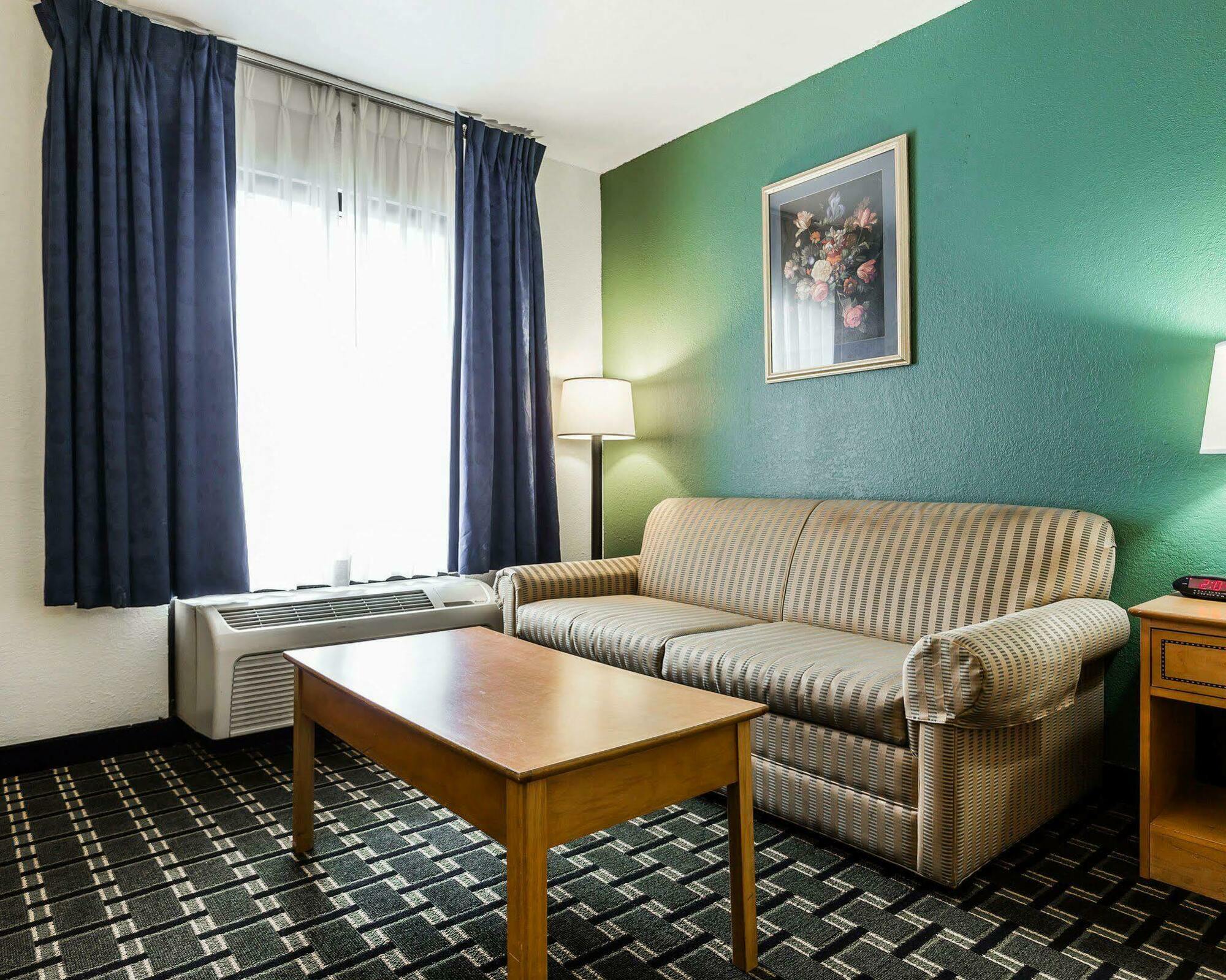 Quality Inn Coliseum North Charleston Exteriér fotografie